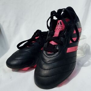 Adidas Goletto IX Kids Size 13k Soccer Cleats Hot Pink And Black
